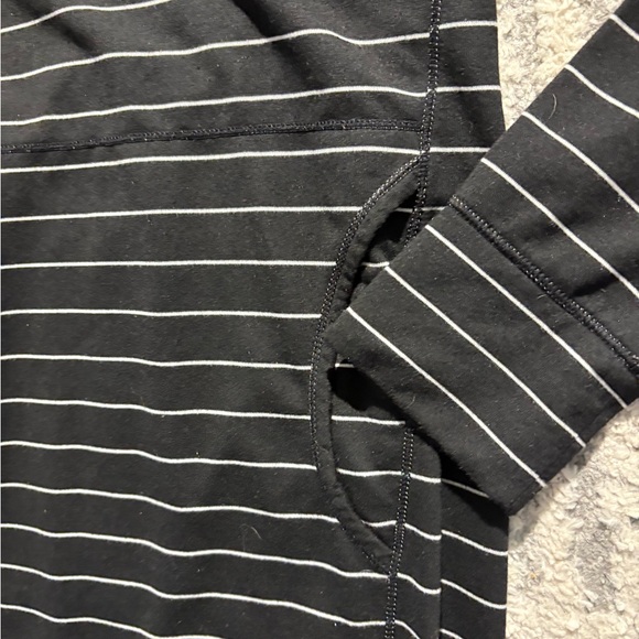 Max studio weekend black striped casual cowl neck sweater dress size M - Picture 3 of 6